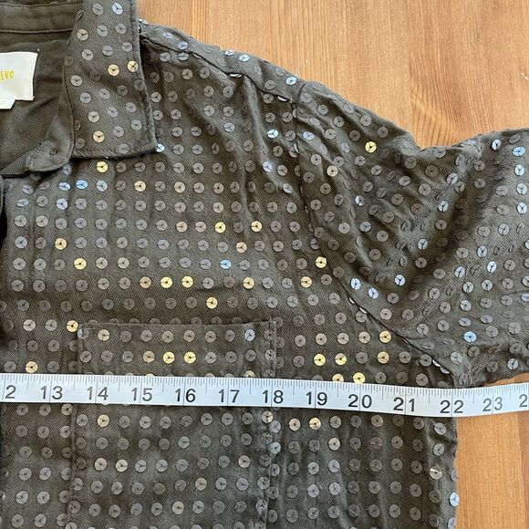 Maeve Anthropologie Blouse Size Med Sequined Olive Green Buttoned Shirt Chic - Picture 12 of 14